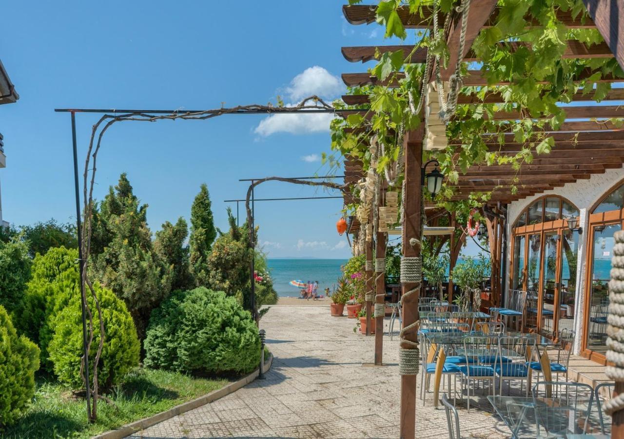 Robinson Beach Apartments Elenite Dış mekan fotoğraf