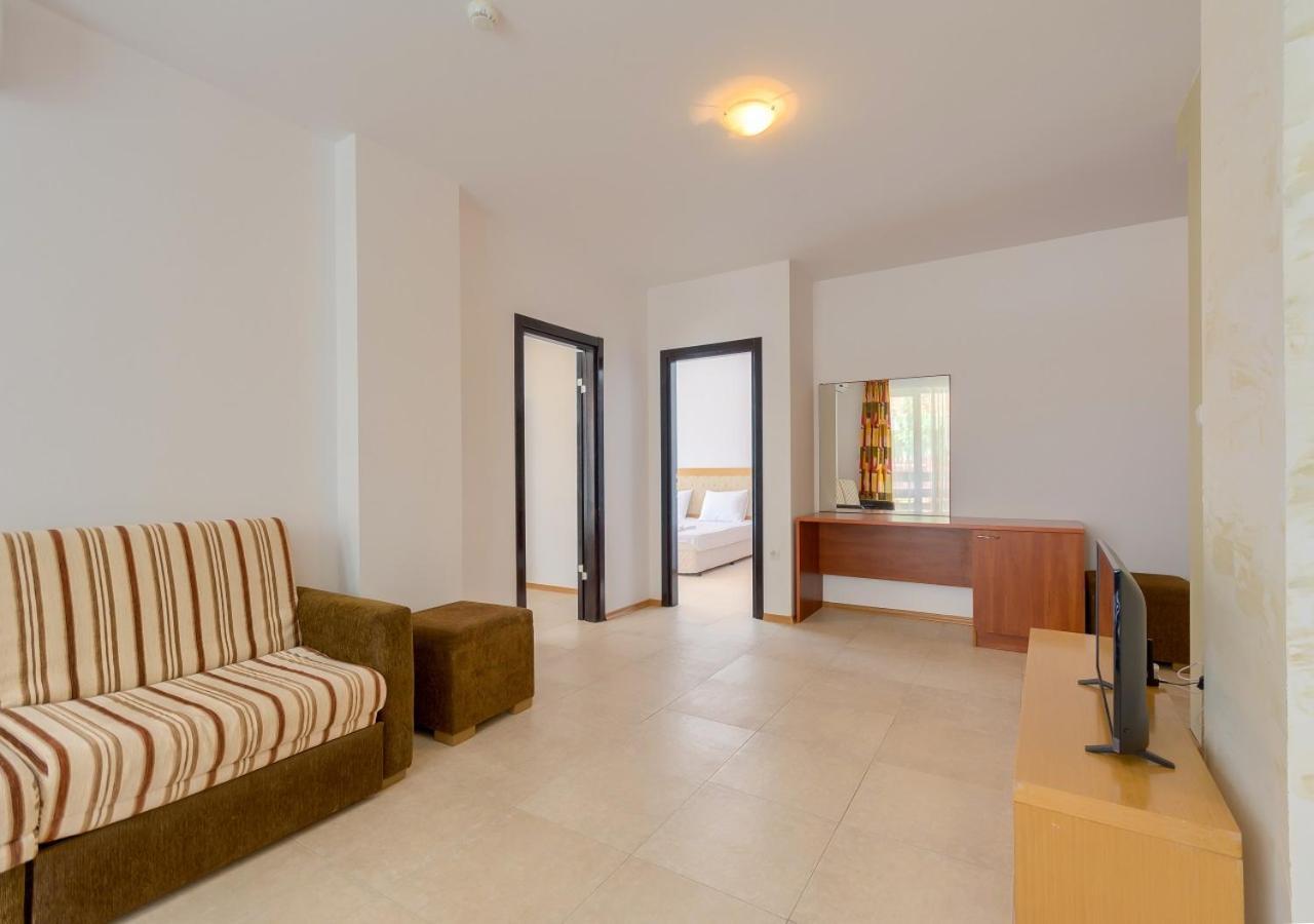 Robinson Beach Apartments Elenite Dış mekan fotoğraf