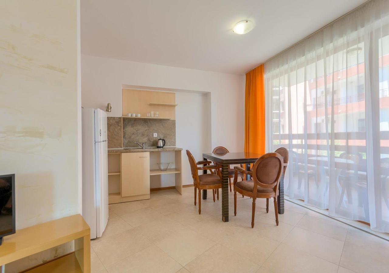 Robinson Beach Apartments Elenite Dış mekan fotoğraf