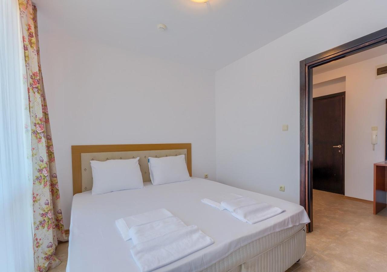 Robinson Beach Apartments Elenite Dış mekan fotoğraf