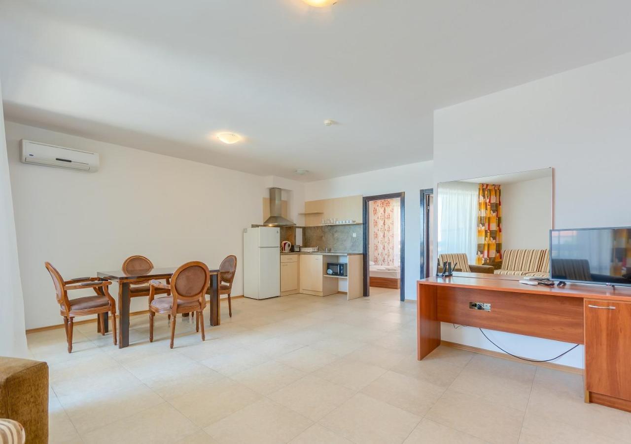 Robinson Beach Apartments Elenite Dış mekan fotoğraf